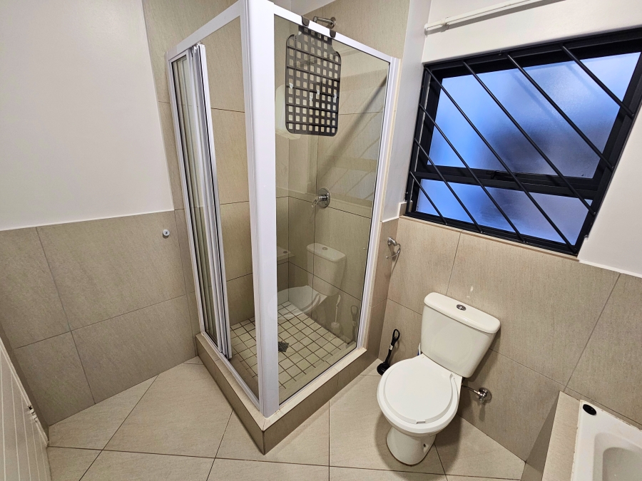 To Let 2 Bedroom Property for Rent in Buh Rein Estate Western Cape